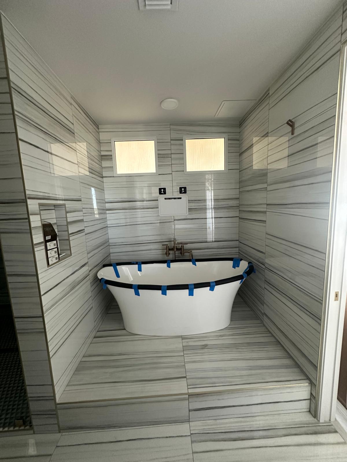 Contemporary Bath Experience